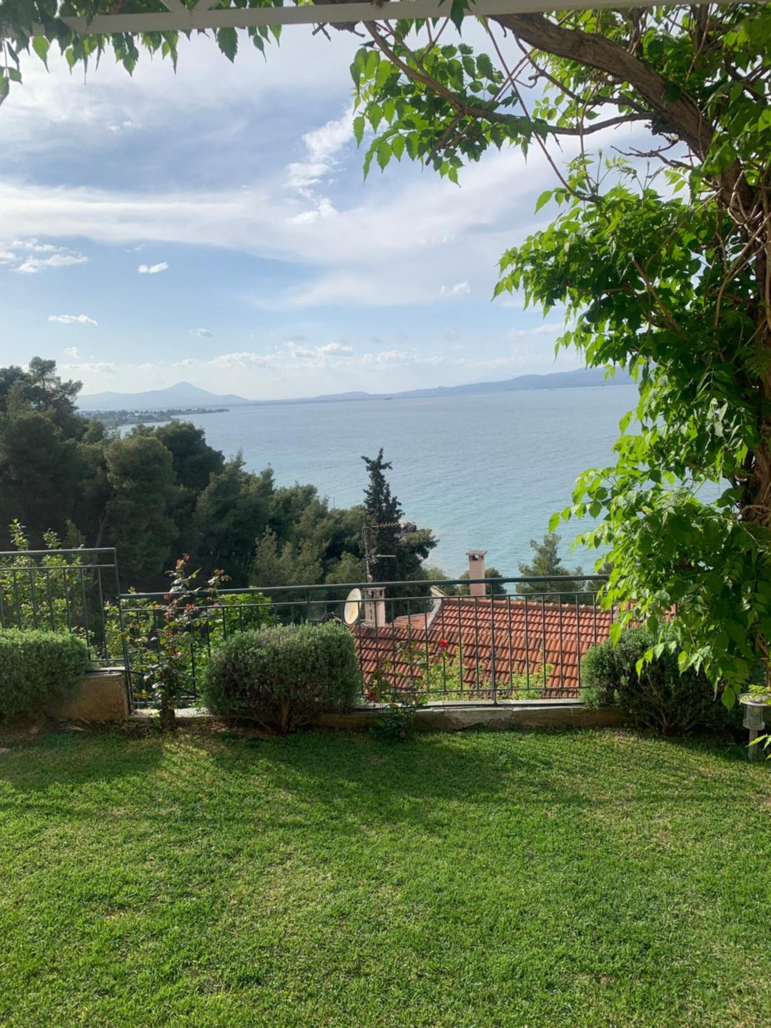 شقة Amfiteatrico Sea View - Kalamos Attiki Markopoulon Oropou المظهر الخارجي الصورة